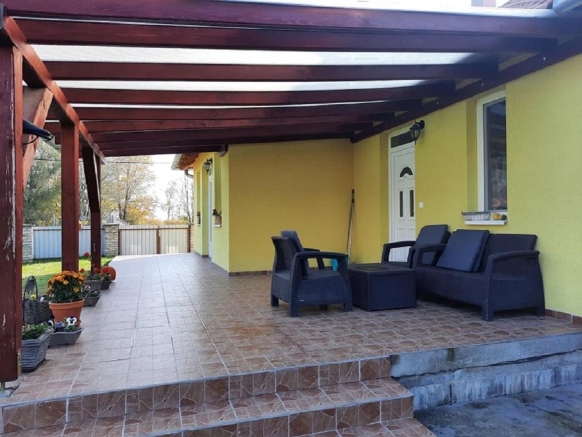Ponty Orso Vendeghaz Villa Nagybaracska Exterior photo